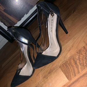 Women’s high heels